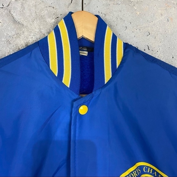 Vintage United States Air Forces third Air Force Europe blue yellow jacket - Picture 5 of 10